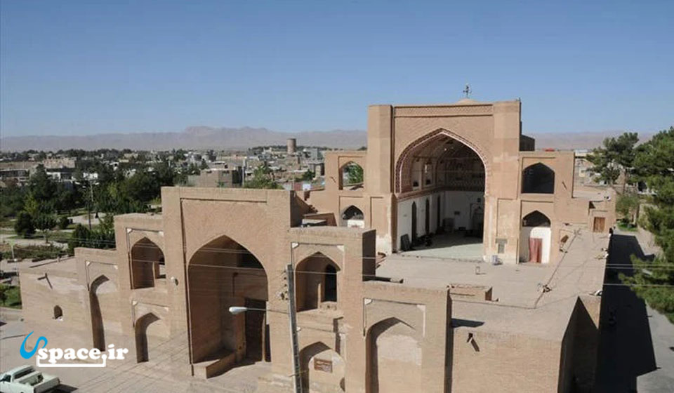 مسجد جامع قاین - 36 کیلومتری اقامتگاه بوم گردی خانه عرفانی